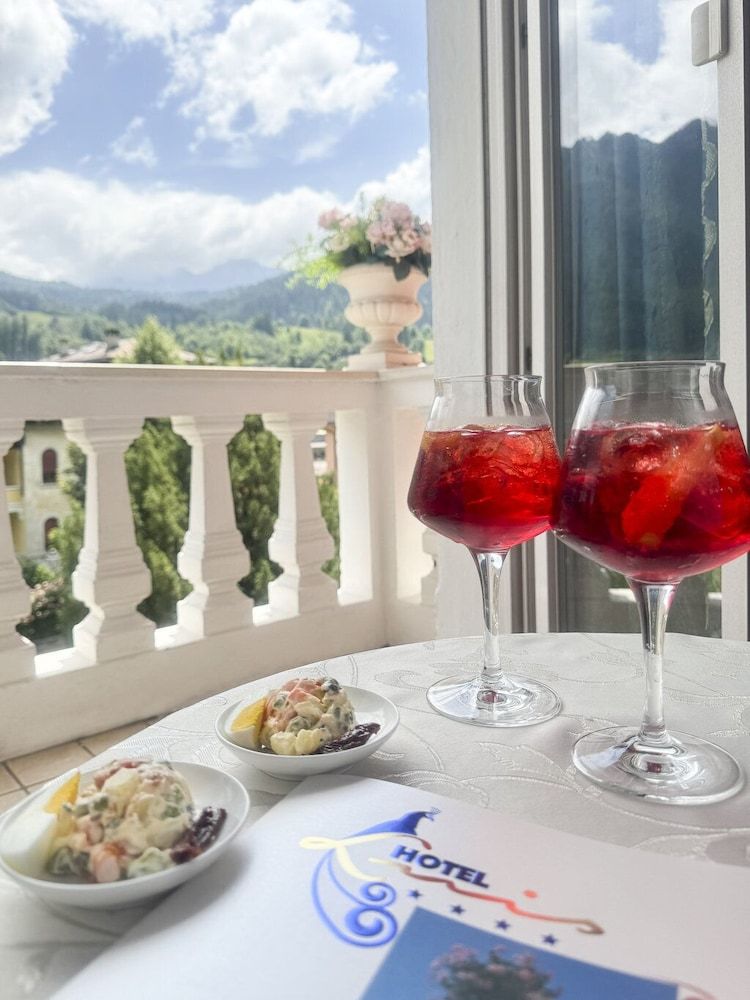 Hotel Luis Standard Room 5