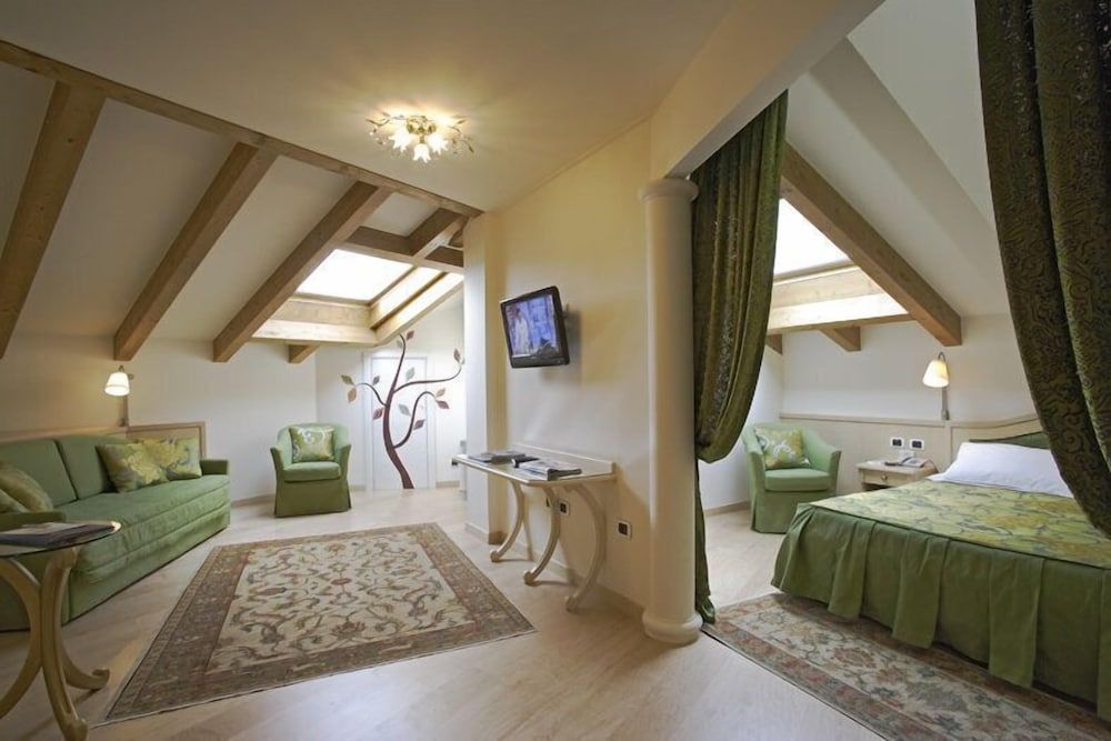 Hotel Luis Junior Suite, Accessible 4