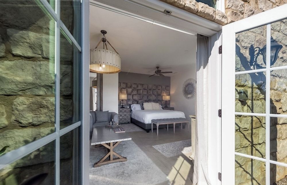 Domaine Chardonnay Barrel Room Suite 15