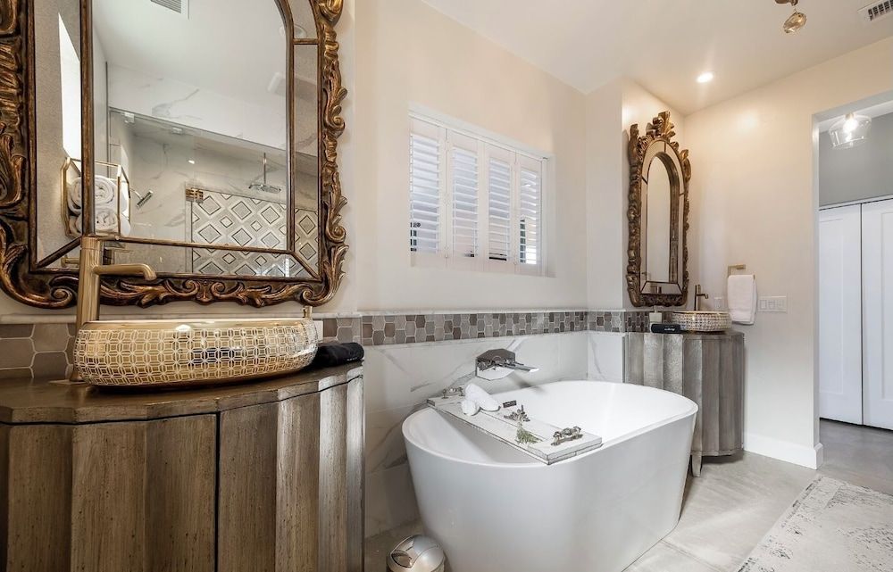 Domaine Chardonnay Chapel Suite 9