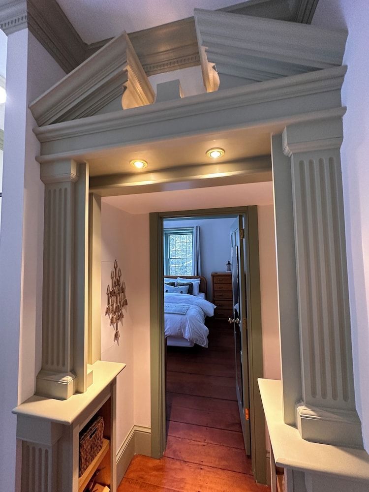 The Ellis Inn Deluxe Double Room, 1 Queen Bed 7