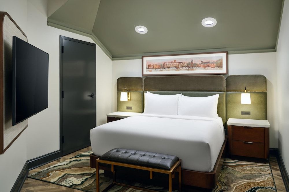 Suite, Multiple Beds (Water View)