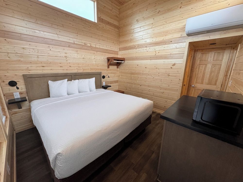 Arches Hut Family Cabin, 2 Bedrooms, Non Smoking, Patio