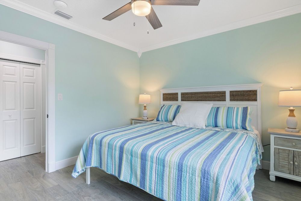 River Rentals Sebastian Condo, Patio, Partial Sea View