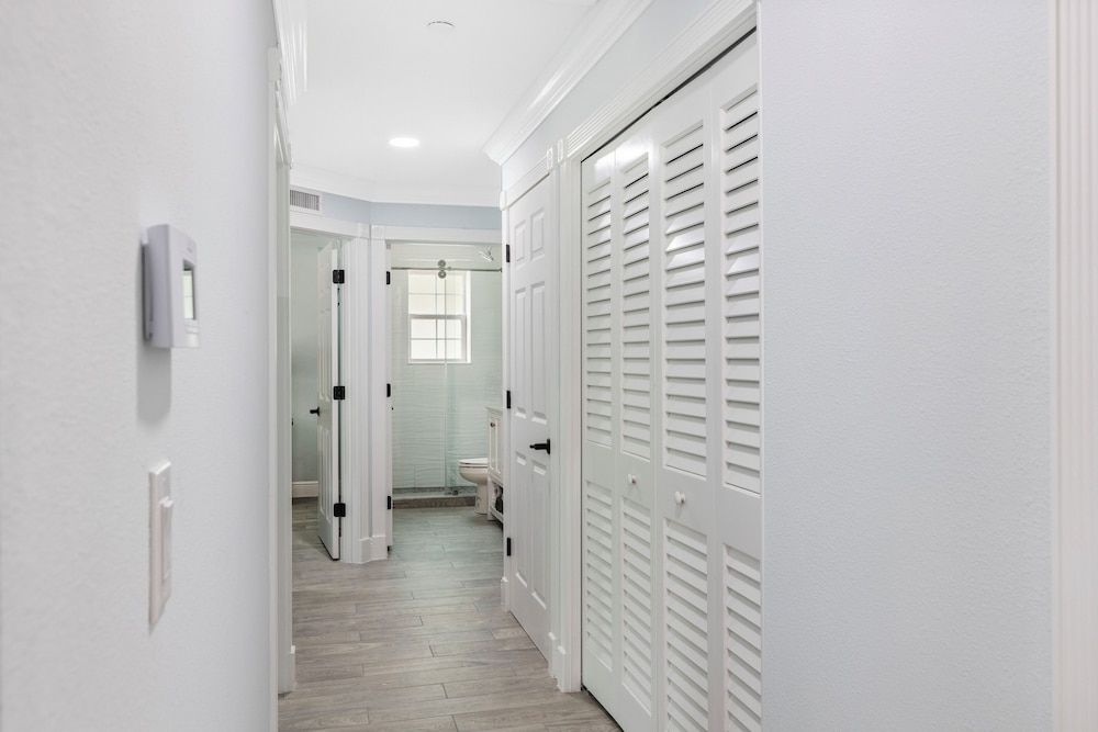 River Rentals Sebastian Condo, Patio, Partial Sea View 6