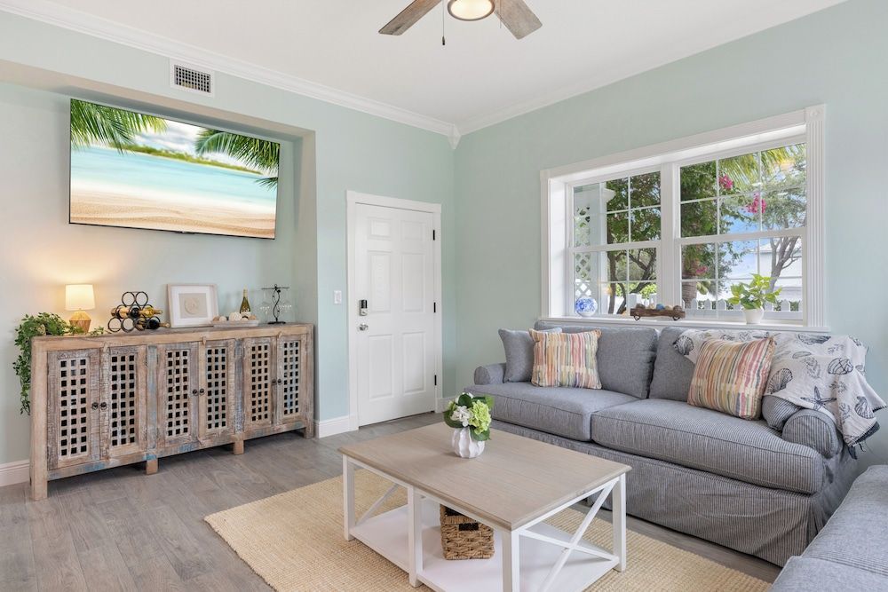 River Rentals Sebastian Condo, Patio, Partial Sea View 8