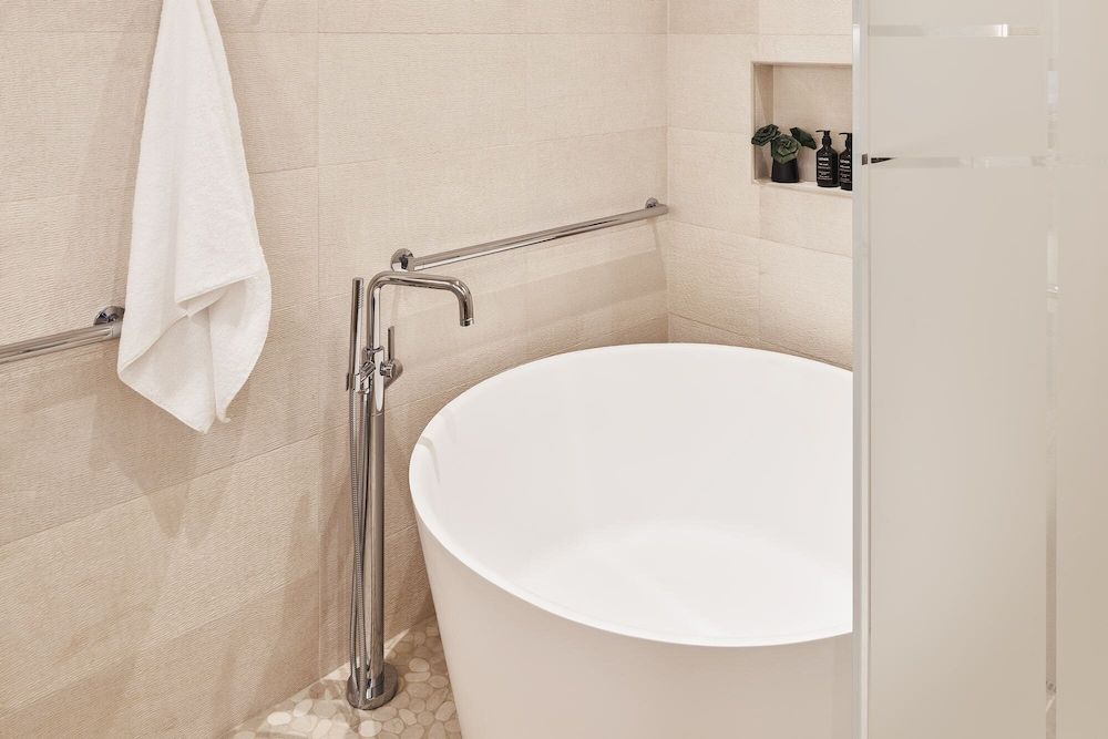 Okaeri Calistoga Deluxe Suite 4