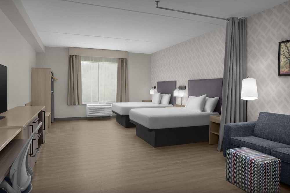 Studio Suite, 2 Queen Beds, Accessible, Bathtub