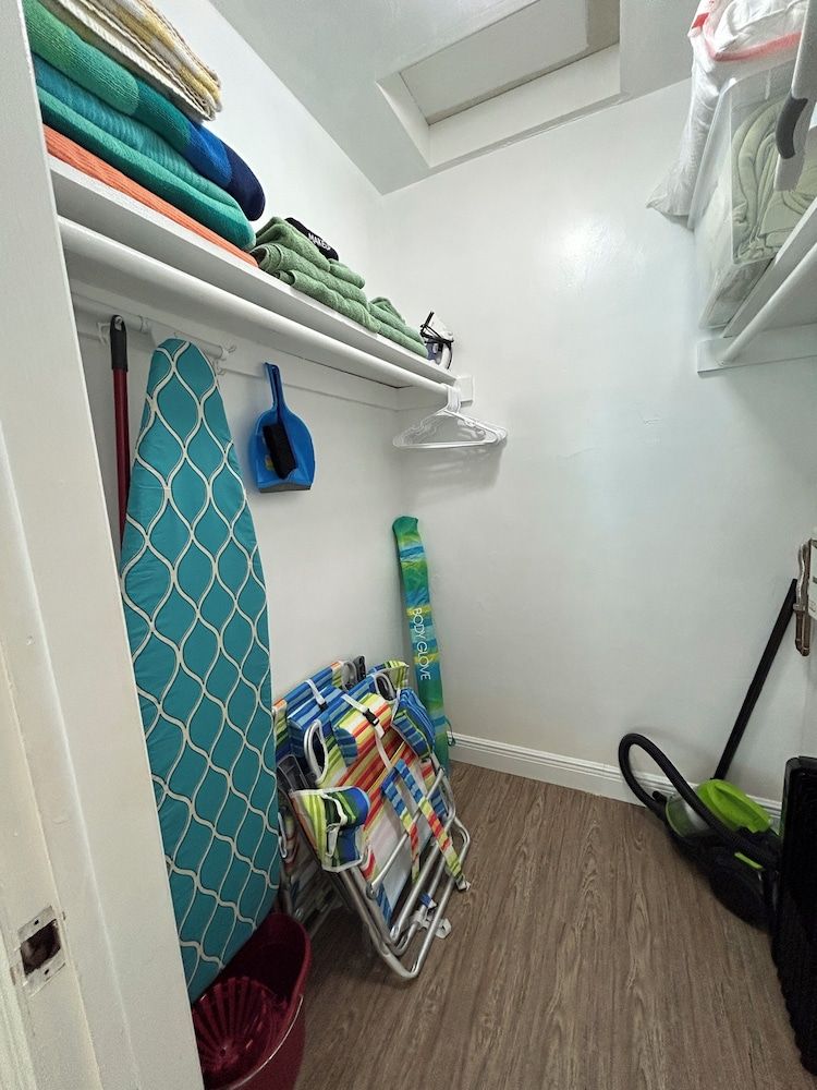 Bahama Beach Club Pompano Deluxe Studio, 1 Queen Bed with Sofa bed, Resort View, Beachfront 2