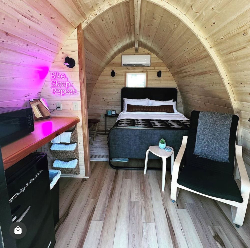 The Bike Inn #14, Buffalo River Cabin 5