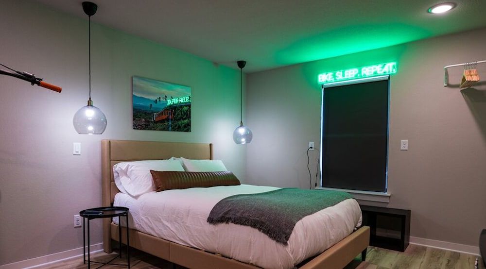 The Bike Inn #4, Centennial Park, Single Room 3