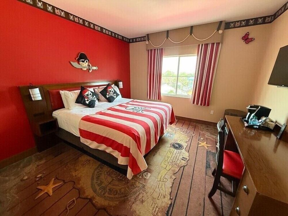 Legoland Florida Hotel Pirate Theme 4