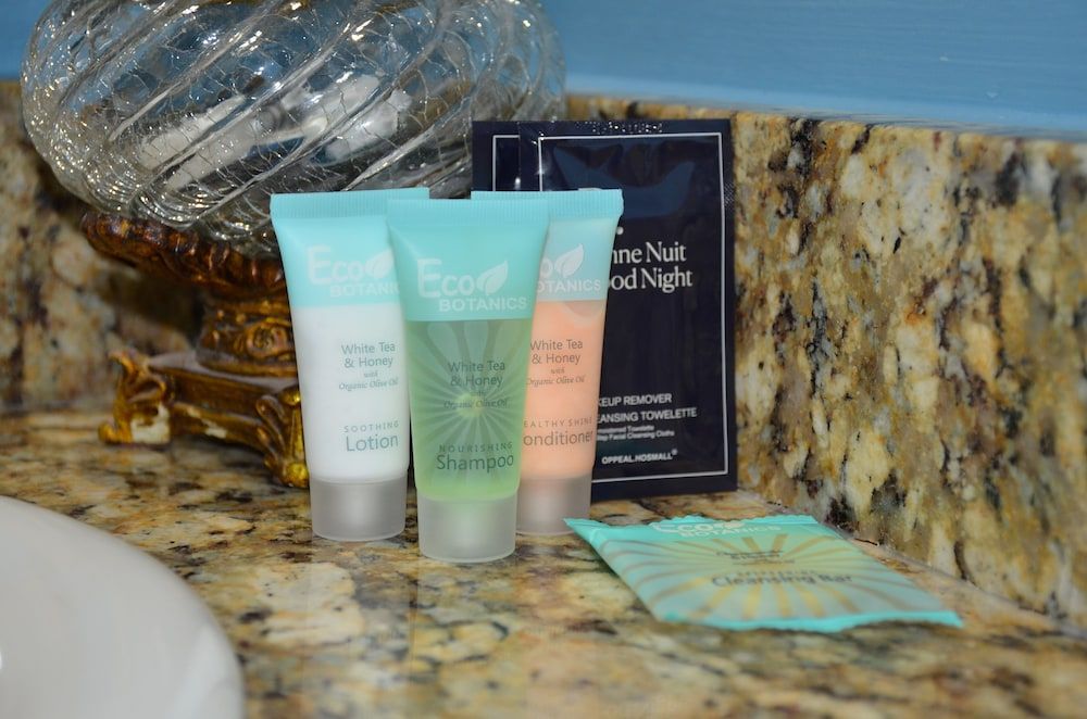 Natchez Manor Bed & Breakfast Venice 6