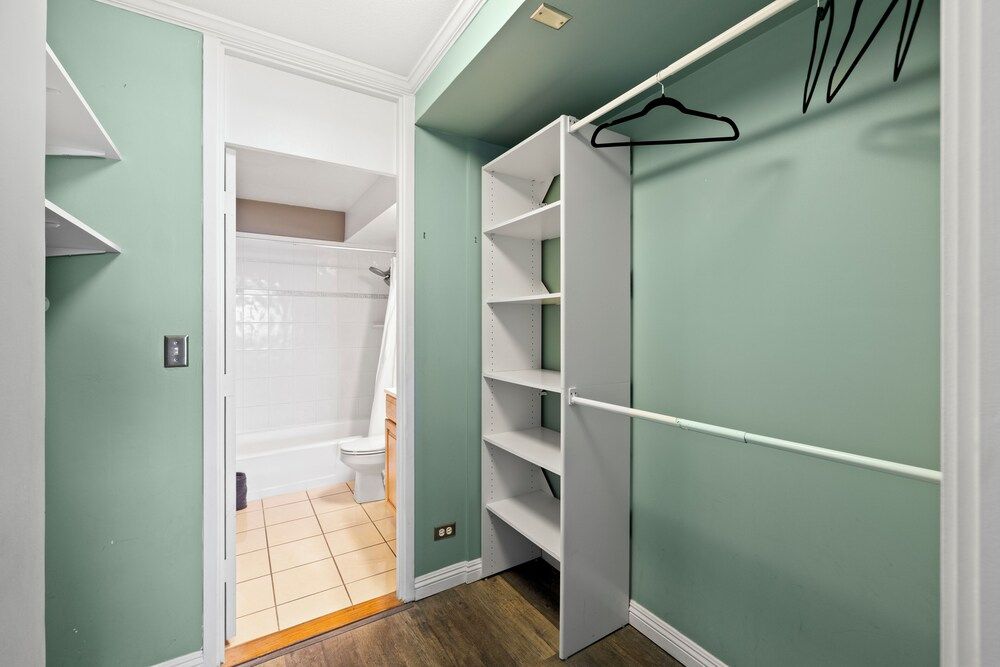 Ilikai Marina 1Bedroom Apartment, Harbor View 5