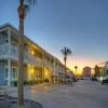 Sleeps 16 w/ Pool + Minutes to Beach Costa Bahia - 2 Condos