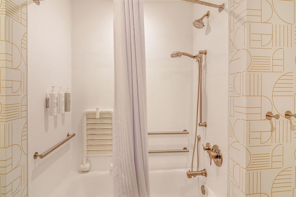 Home2 Suites By Hilton Crestview I-10 Studio, 2 Queen Beds, Accessible, Bathtub (Mobility & Hearing) 2