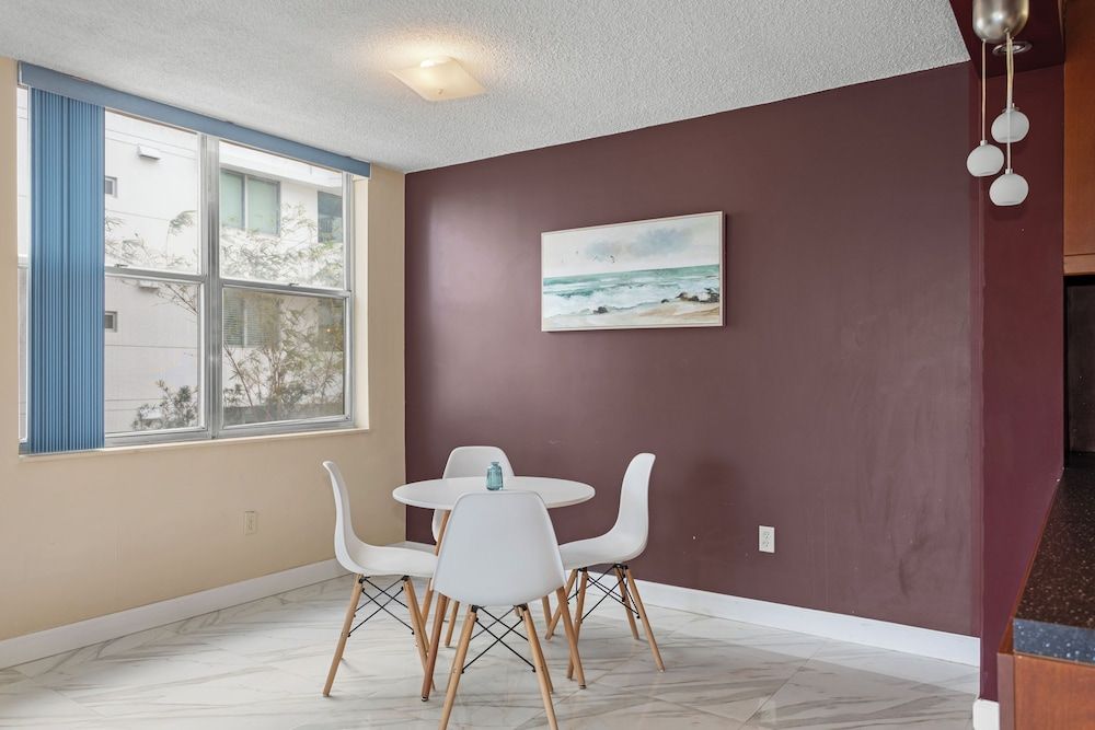 Bay Harbor Sunset Apt 2A Apartment 7