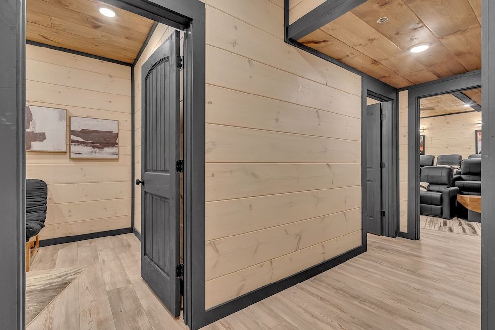 Smith Creek Resort Executive Cabin, 5 Bedrooms, Terrace, Mountain View (Private RoofTop Lounge) 26