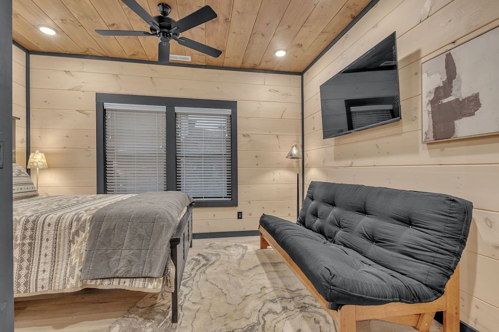 Smith Creek Resort Executive Cabin, 5 Bedrooms, Terrace, Mountain View (Private RoofTop Lounge) 27