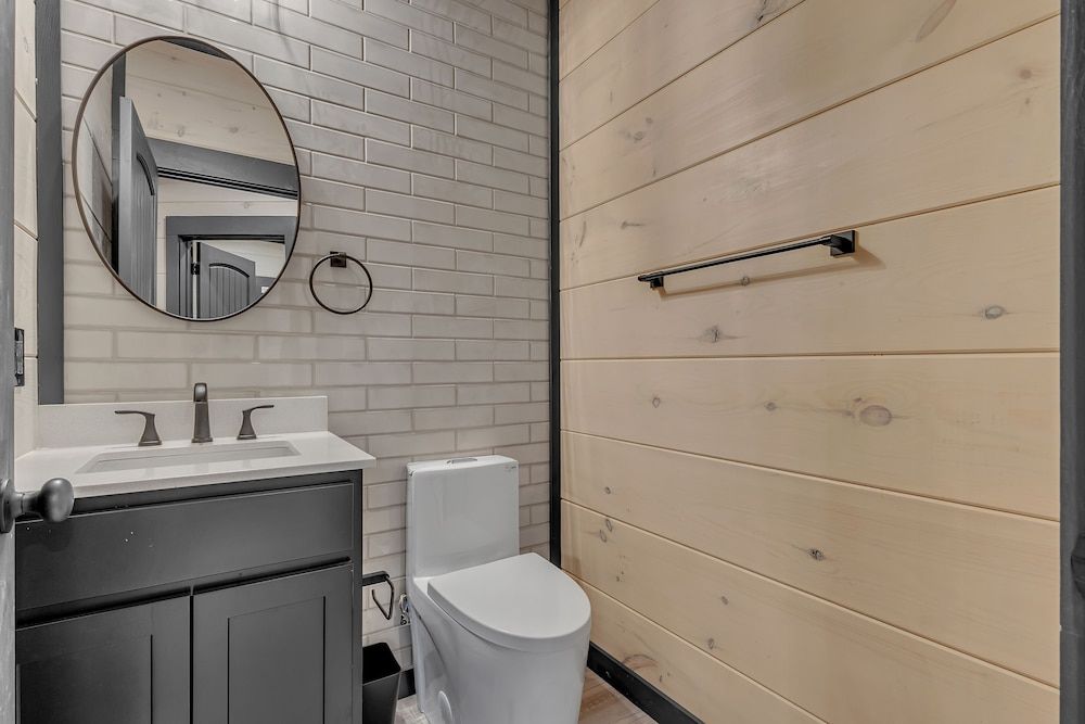 Smith Creek Resort Executive Cabin, 5 Bedrooms, Terrace, Mountain View (Private RoofTop Lounge) 16