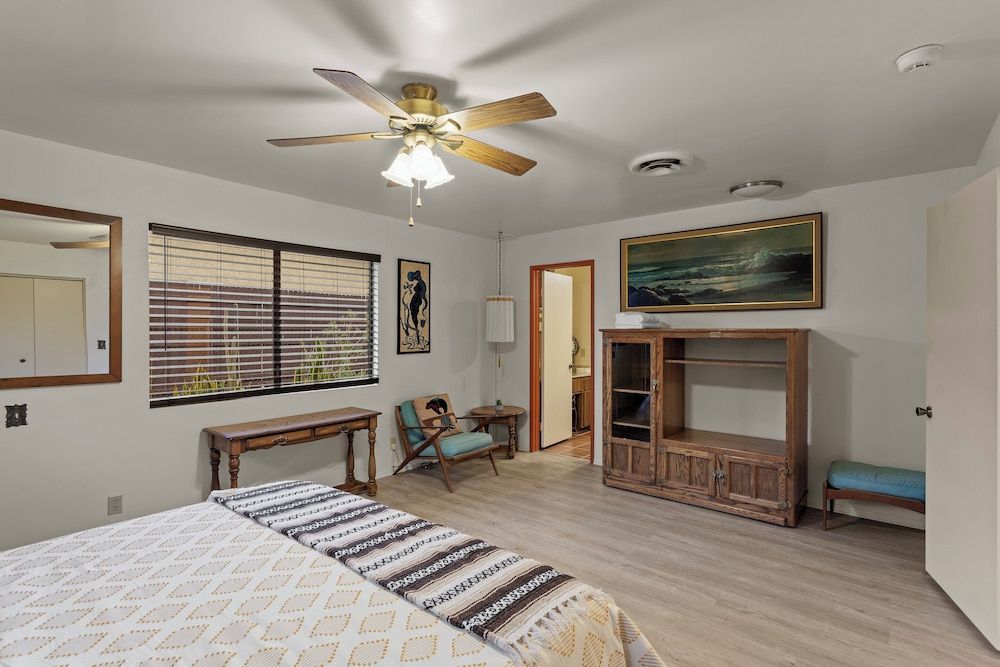 The Rosemary House Joshua Tree House, 3 Bedrooms, Private Pool, Mountain View