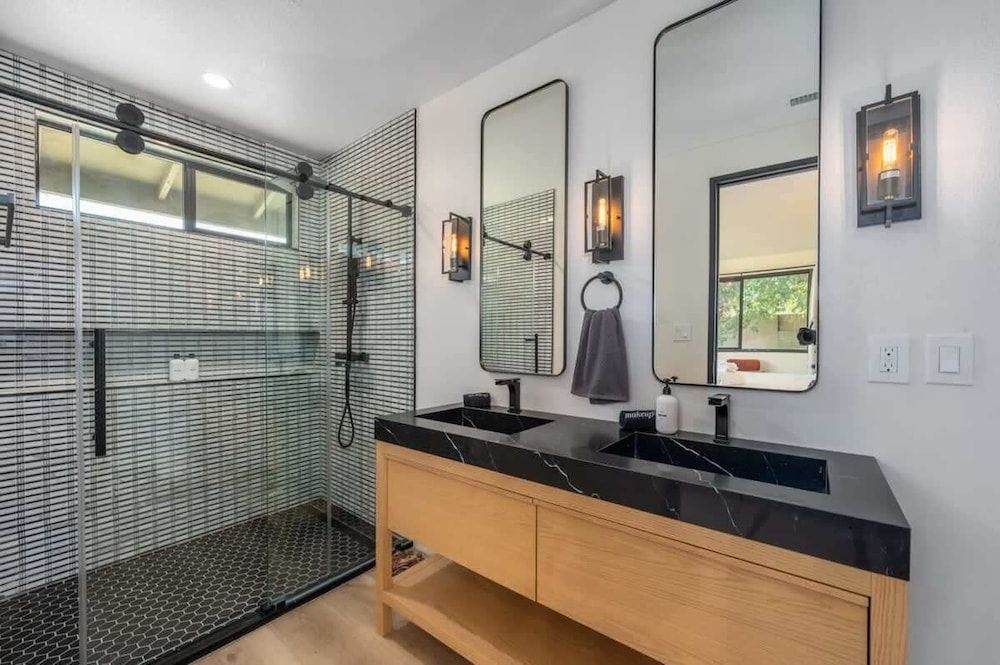 @ Marbella Lane - The Wine Mine Desert Escape House (4 Bedrooms) 17