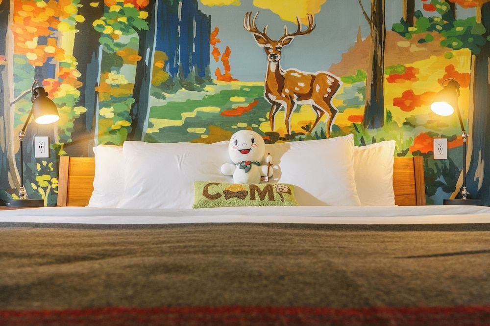Luxury Room, 1 King Bed, Garden View
