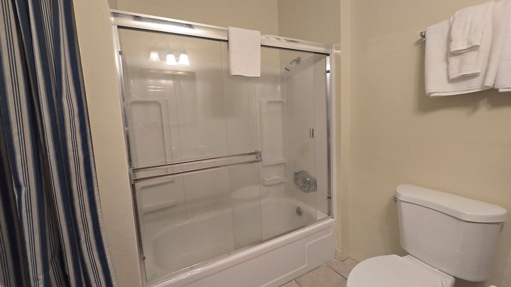 Eagle Summit Collection Superior Condo 8