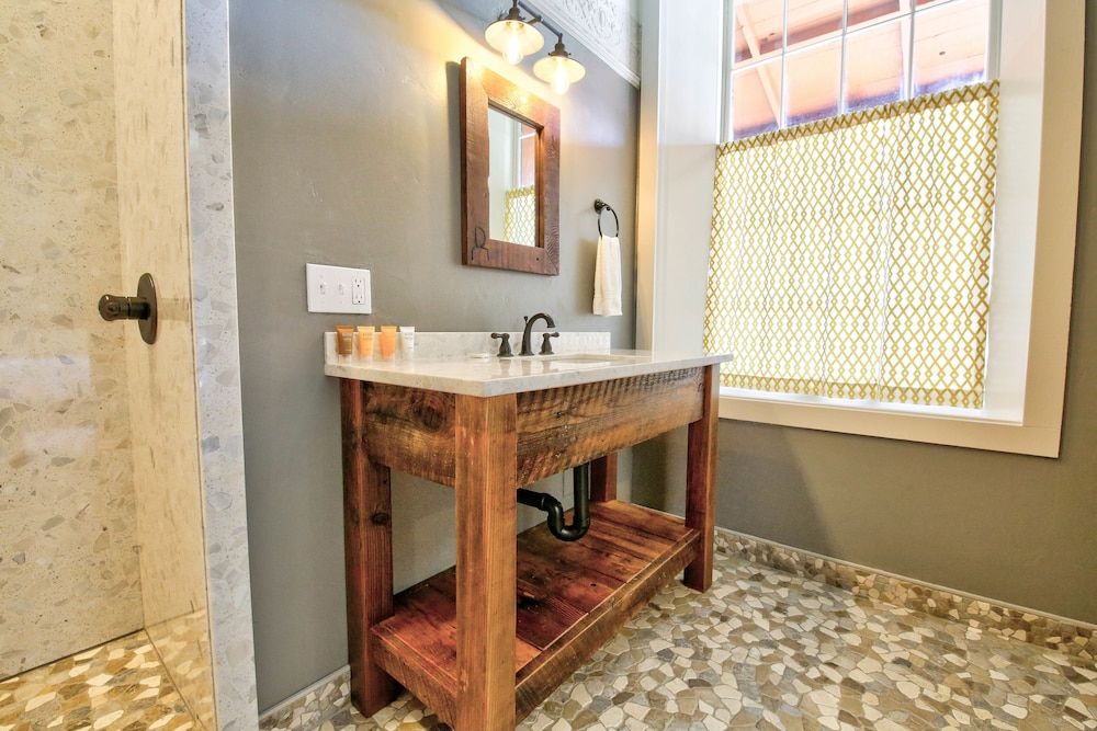 The Groveland Hotel Adobe Suite Non-Pet Friendly 6