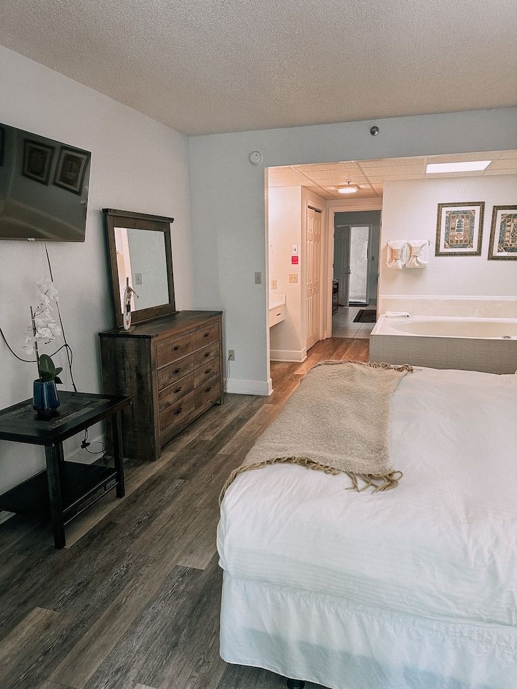 Condo, 1 Bedroom
