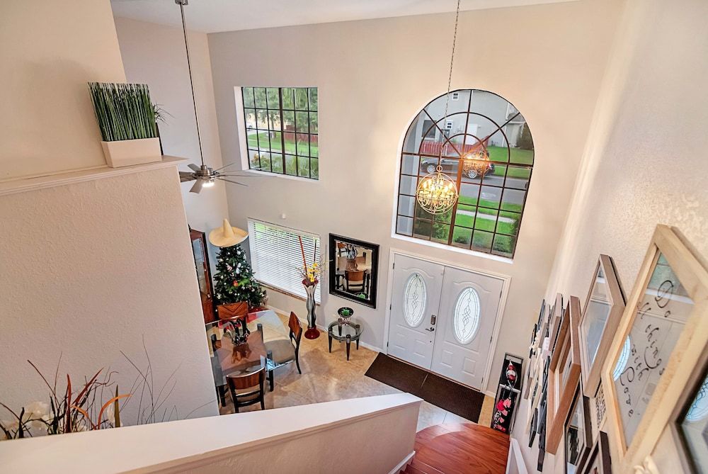 Urban Oasis W/hot Tub, Heated Pool And Private Movie Theater 2 Bedroom Home by RedAwning House, 2 Bedrooms 7