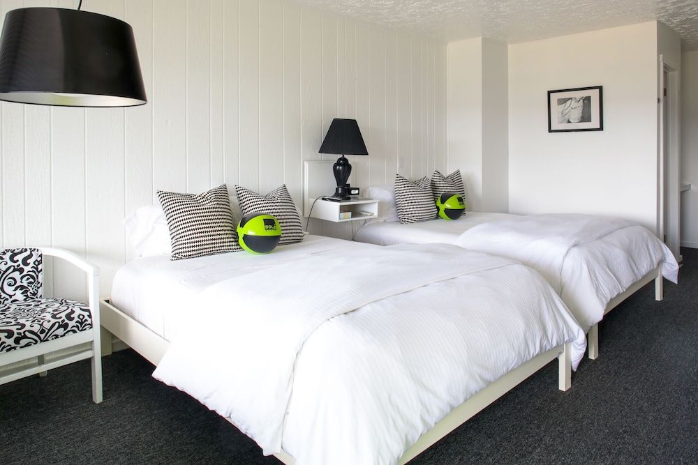 Double Room, 2 Double Beds