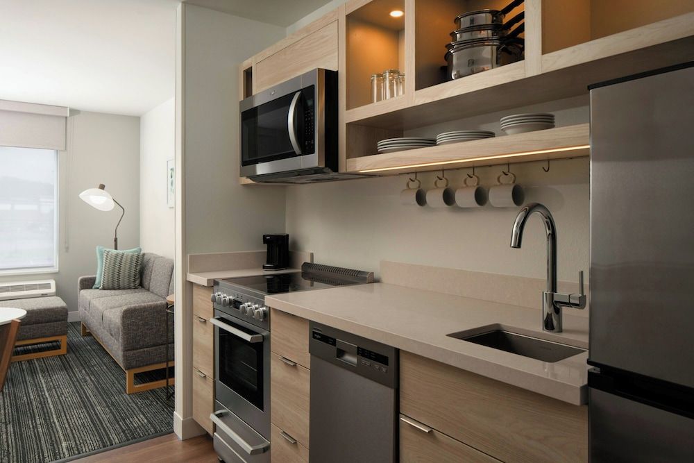 TownePlace Suites by Marriott Allentown West Suite, 1 Bedroom 2