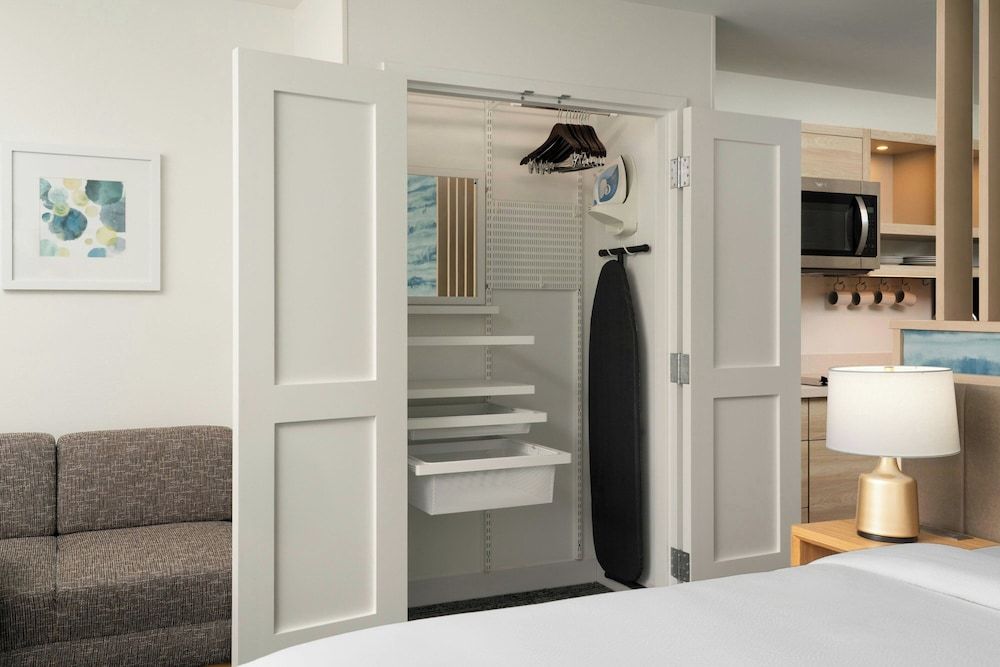 TownePlace Suites by Marriott Allentown West Studio Suite, 1 King Bed 4