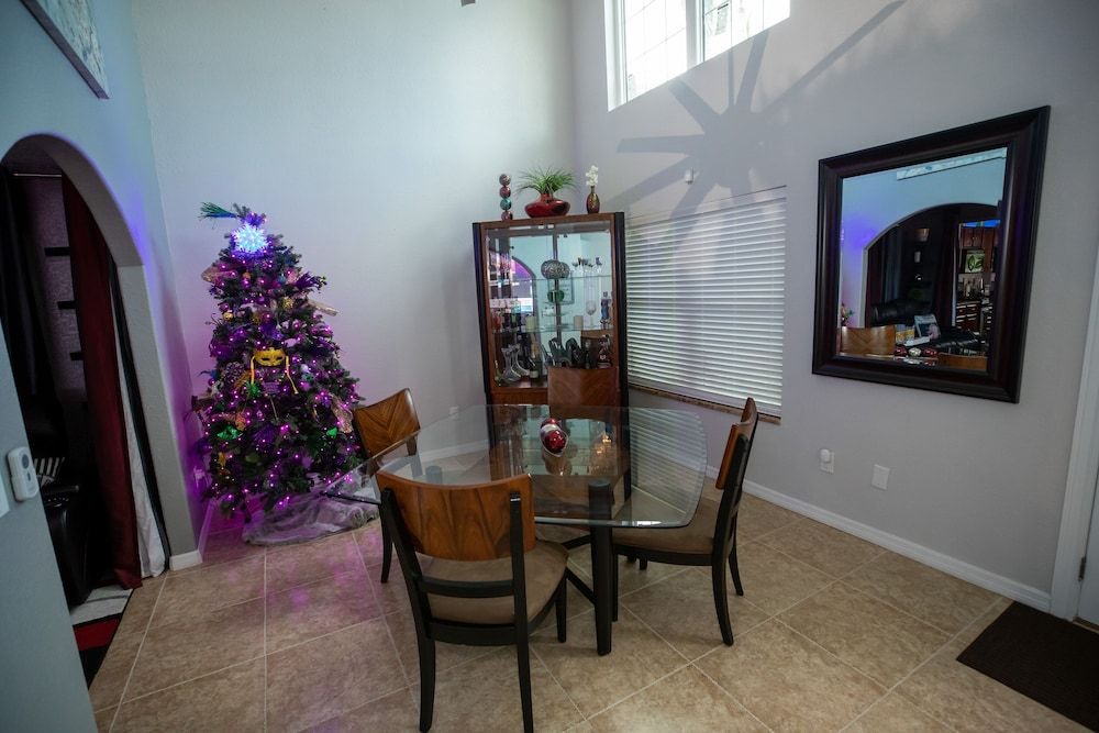 Gorgeous Urban Oasis W/hot Tub, Heated Pool And Private Movie Theater 3 Bedroom Home by RedAwning House, 3 Bedrooms 59