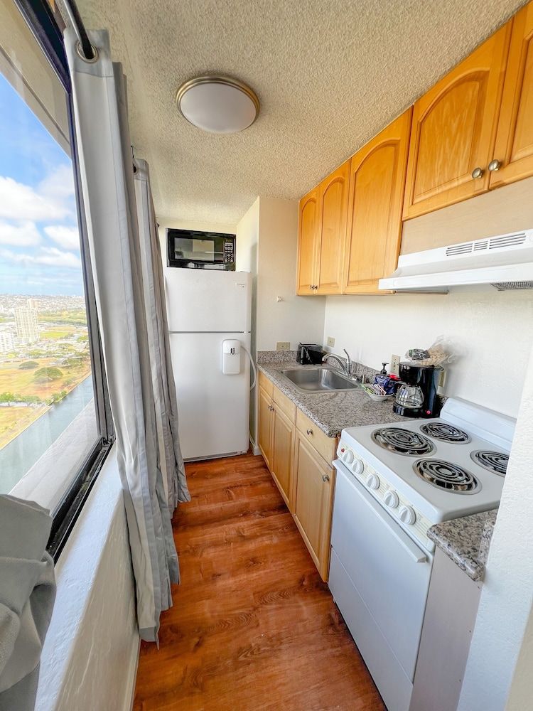 Marvelous Mountain View Studio Condo by RedAwning