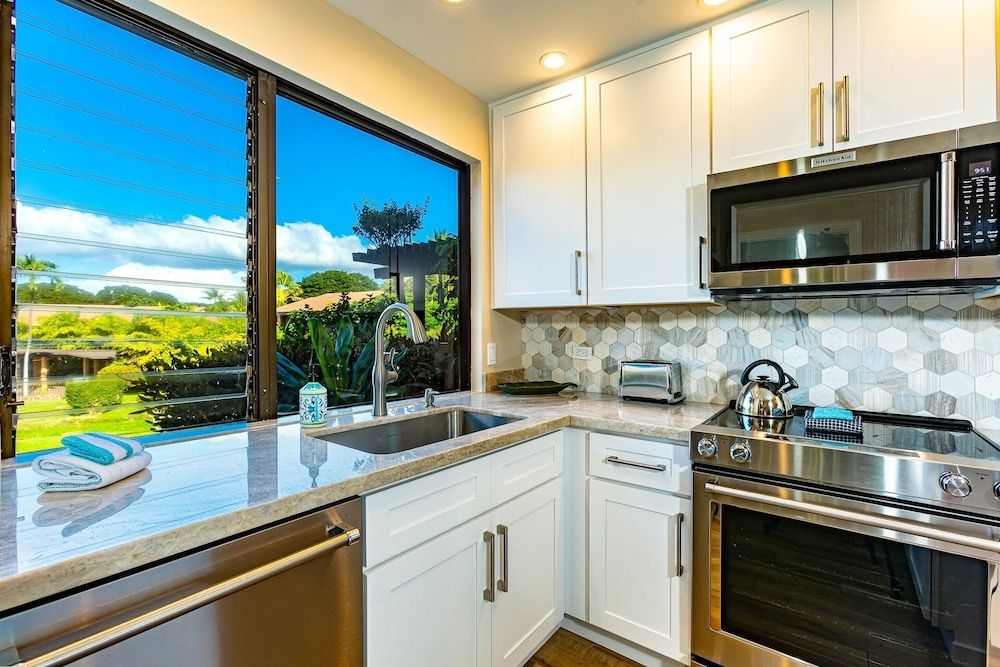 Wailea Ekahi One Bedrooms - Garden View by Coldwell Banker Island Vacations Condo, 1 Bedroom 6