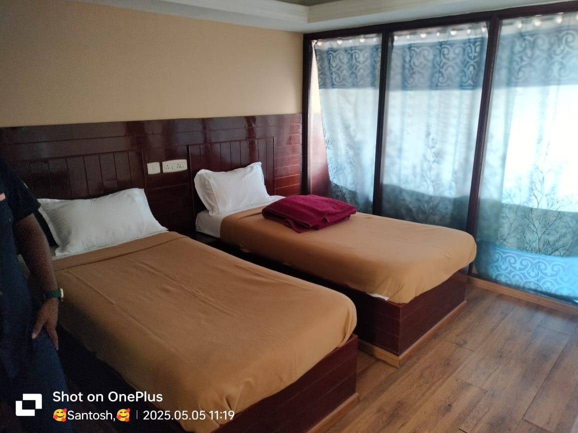 Family Room with Garden View