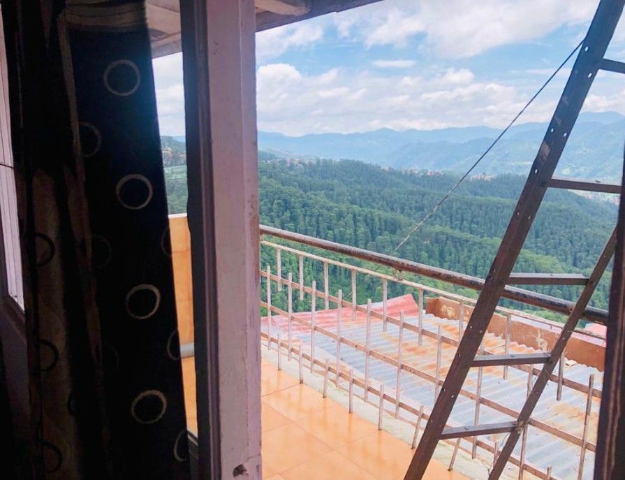 Hotel Himachal Deluxe Room 5