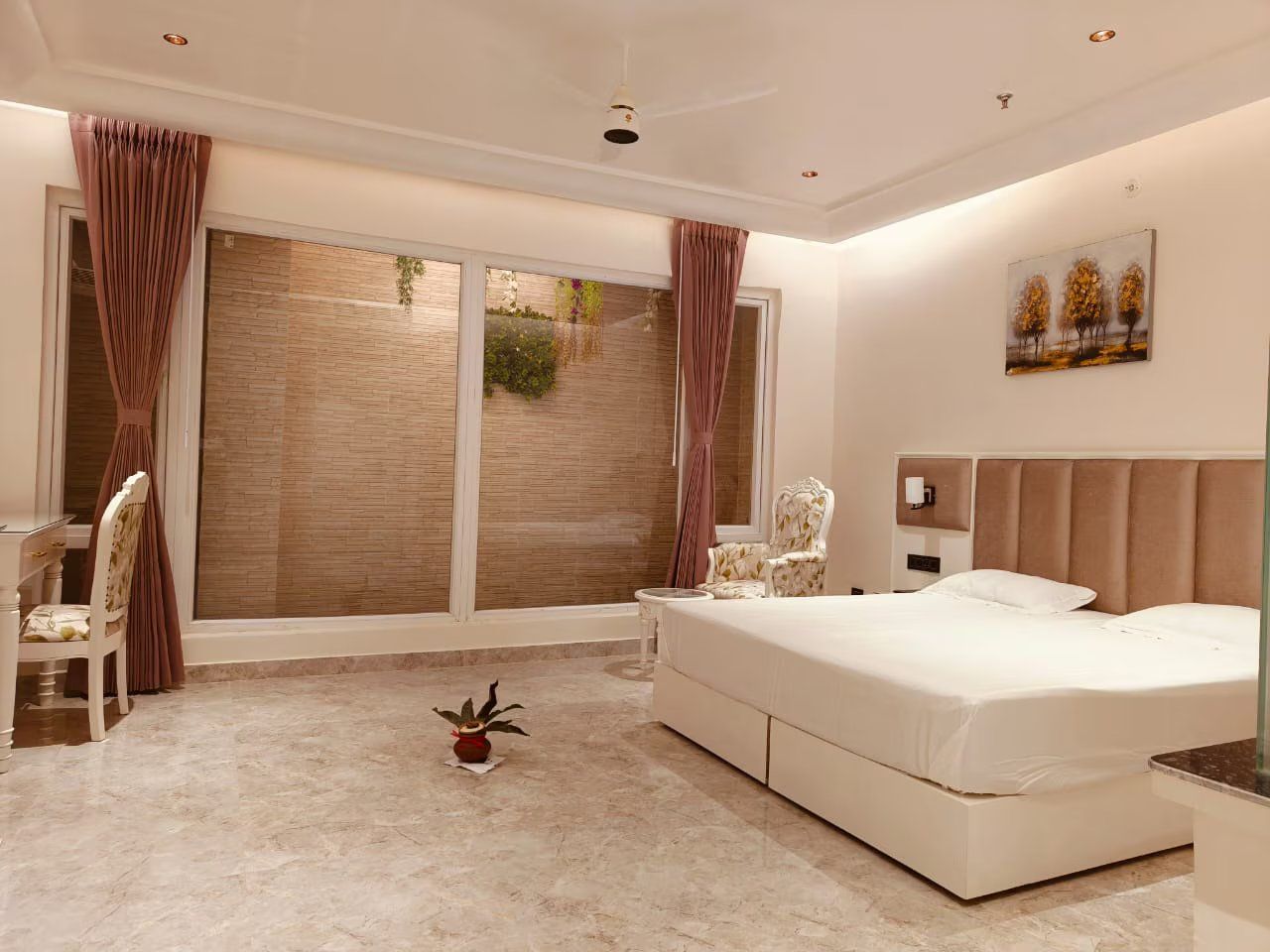 The Victoria Suite Room 2