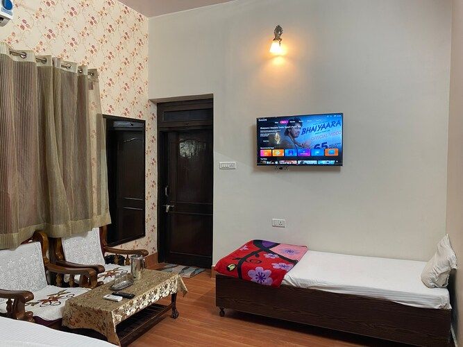 SuperDelux king Bedroom