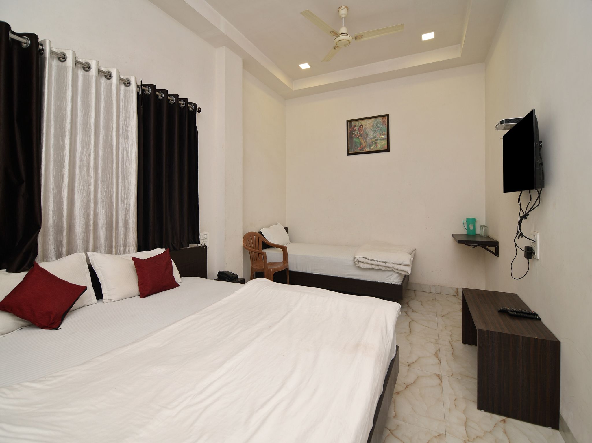 Hotel Kalajanki Double Bed A/C Room 3