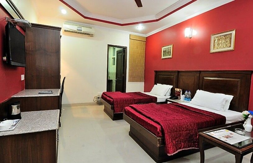 Deluxe Room With Free Wi-Fi
