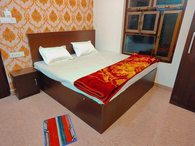 Hotel Aashirwad Palace Executive Room 2