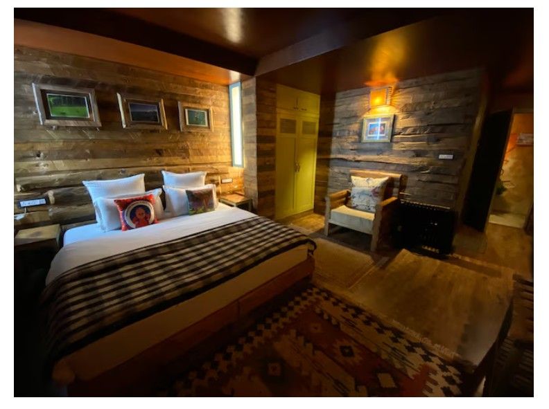 Himachali Cottage(4 BHK)