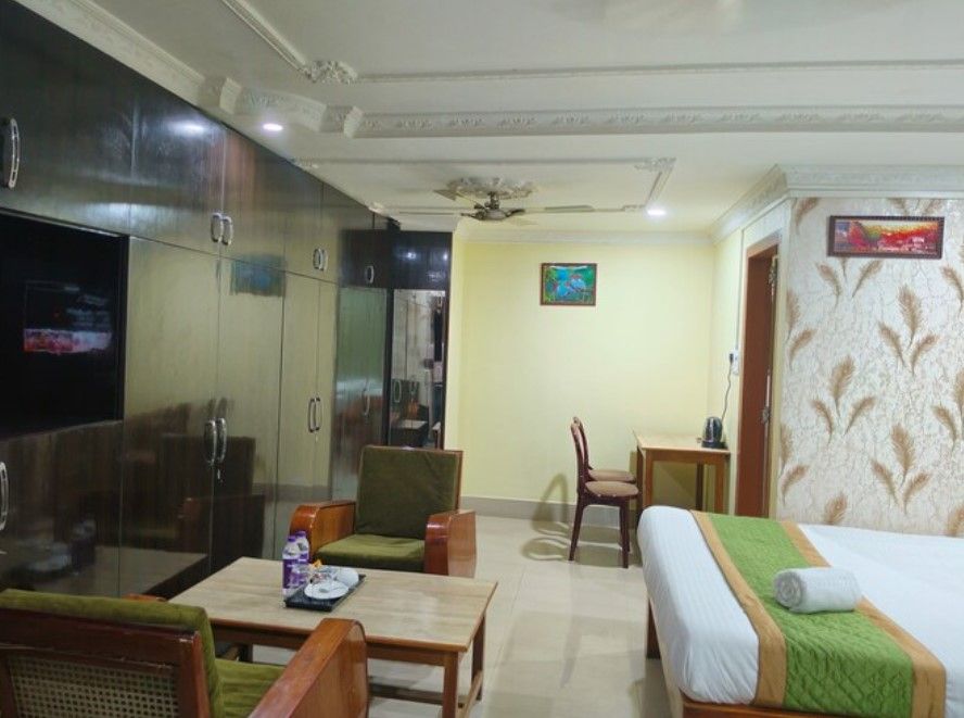 Executive Room
