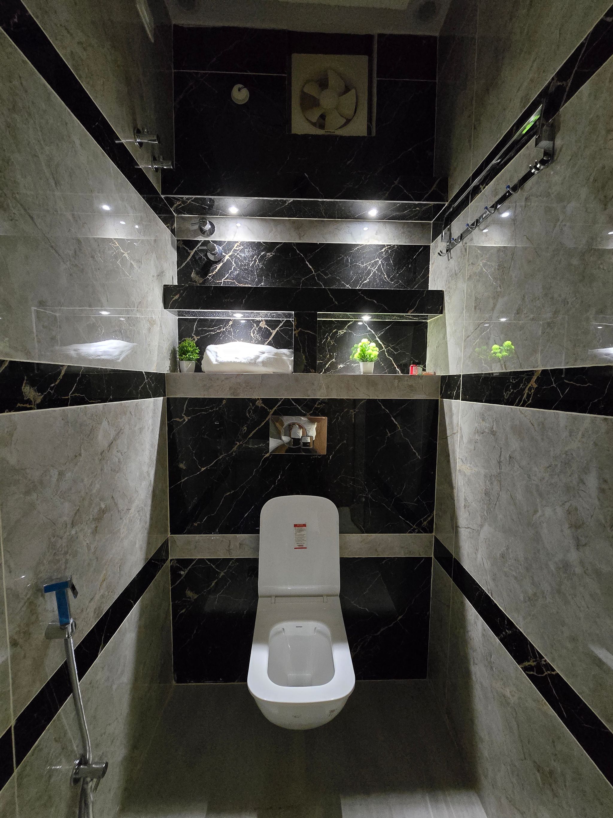 Hotel Kashi Mantram Standard Room 8