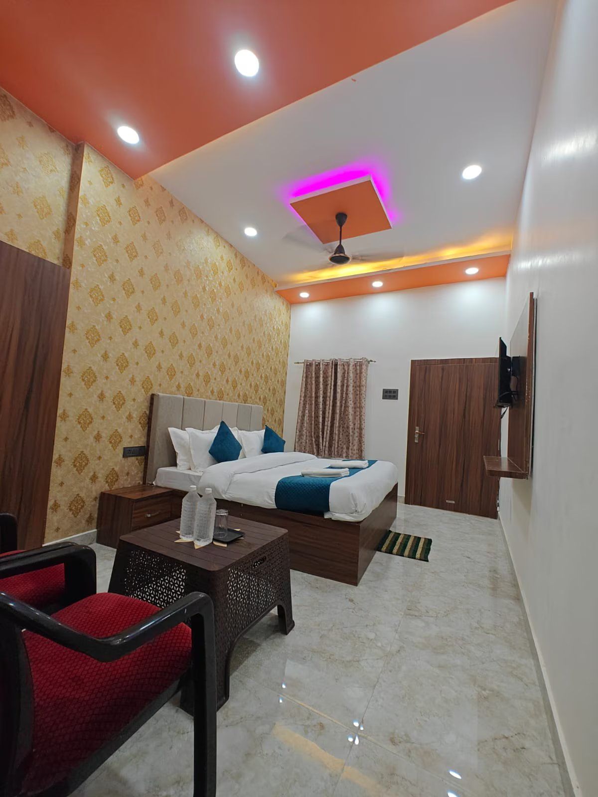 Hotel The R L Palace by Ramansh Deluxe Ac Room With Free Wi-fi 6