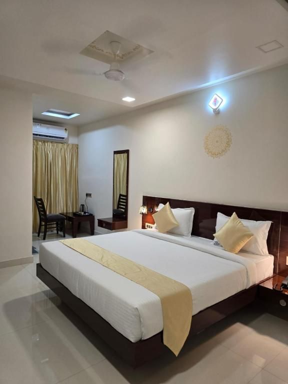 Hotel Itagi Square Executive Room AC 2