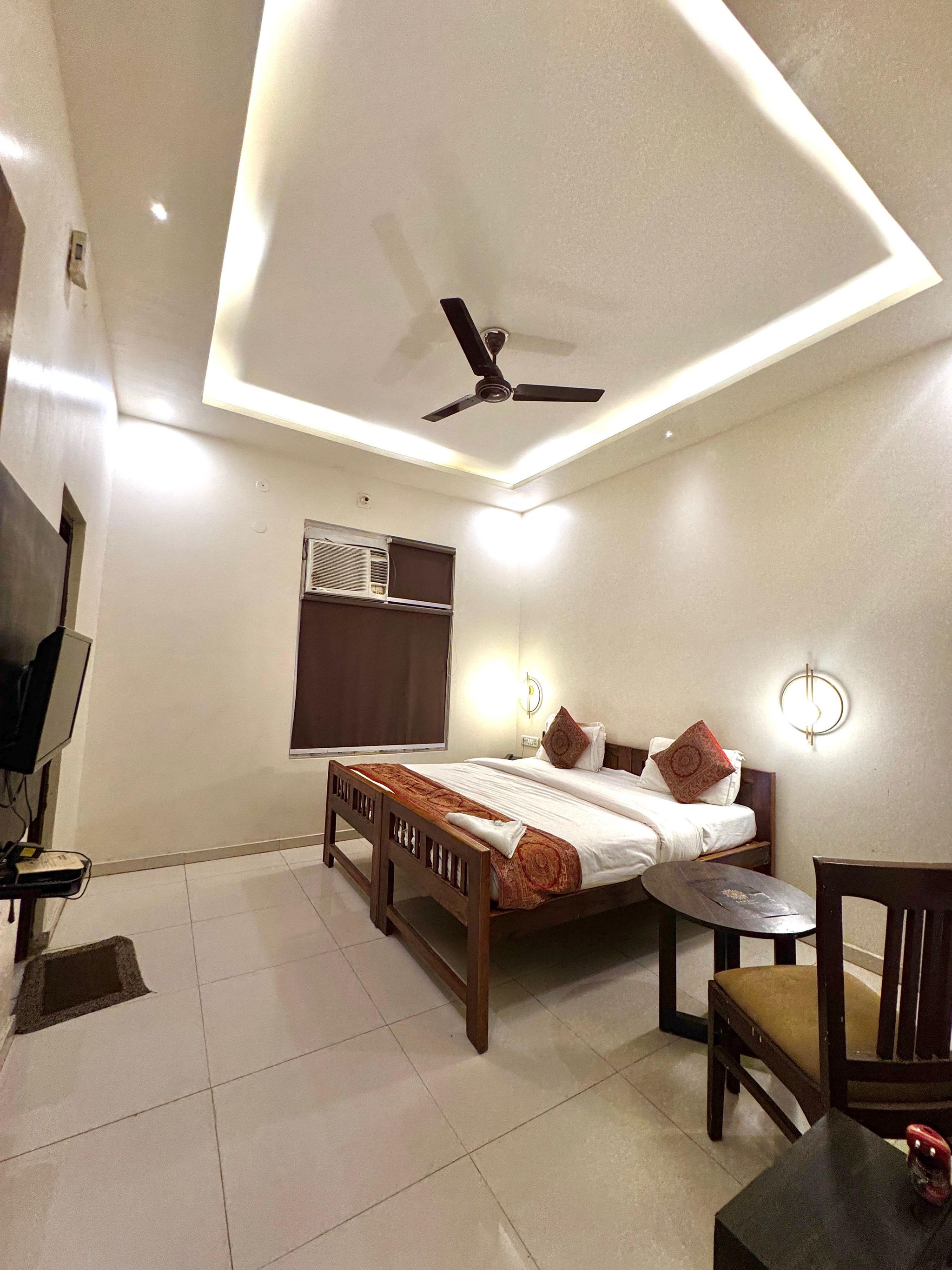 Sahani Guest House Standard Room 5